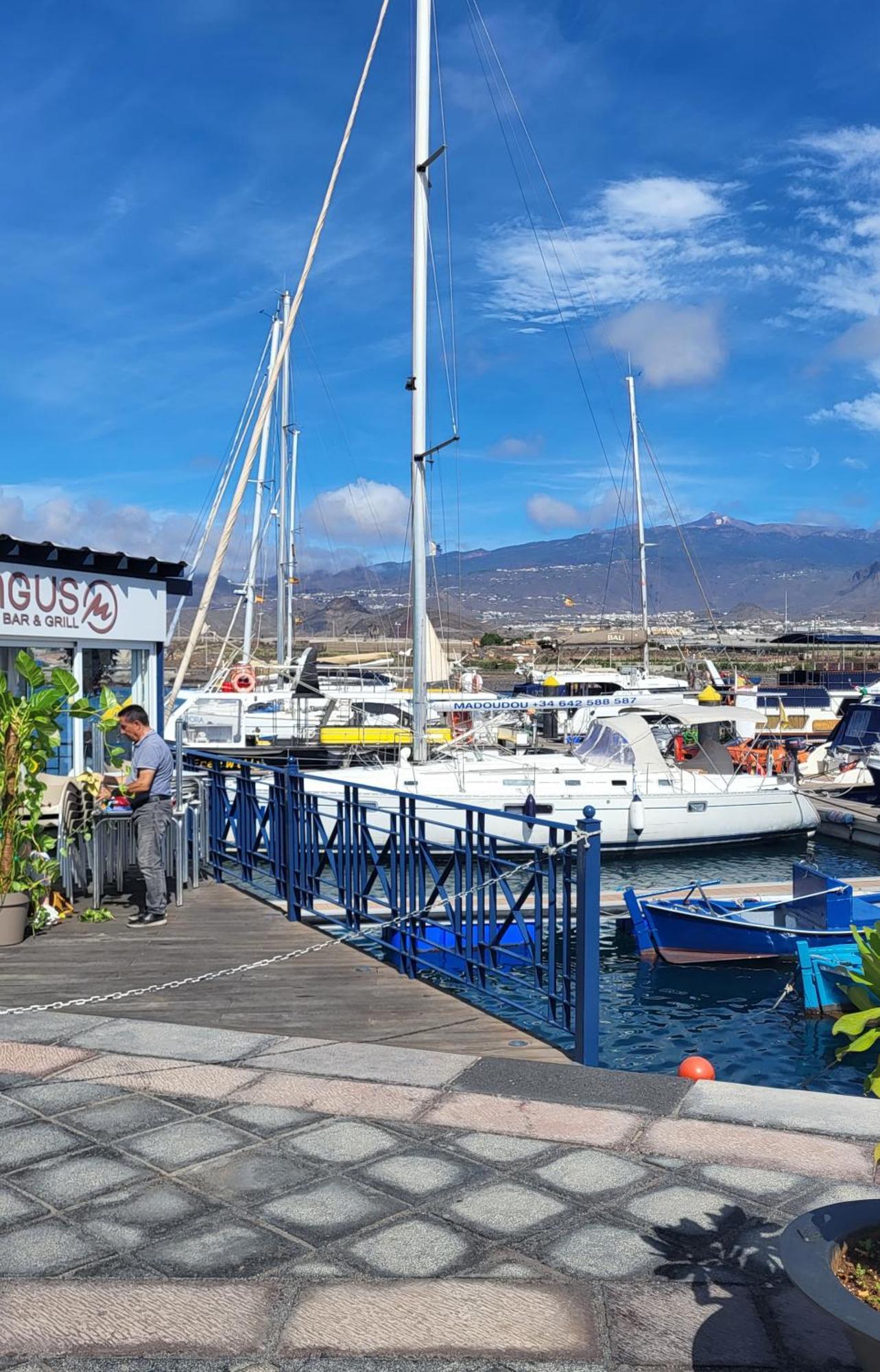 拉斯加莱塔斯 Yacht Oceanis Clipper酒店 外观 照片