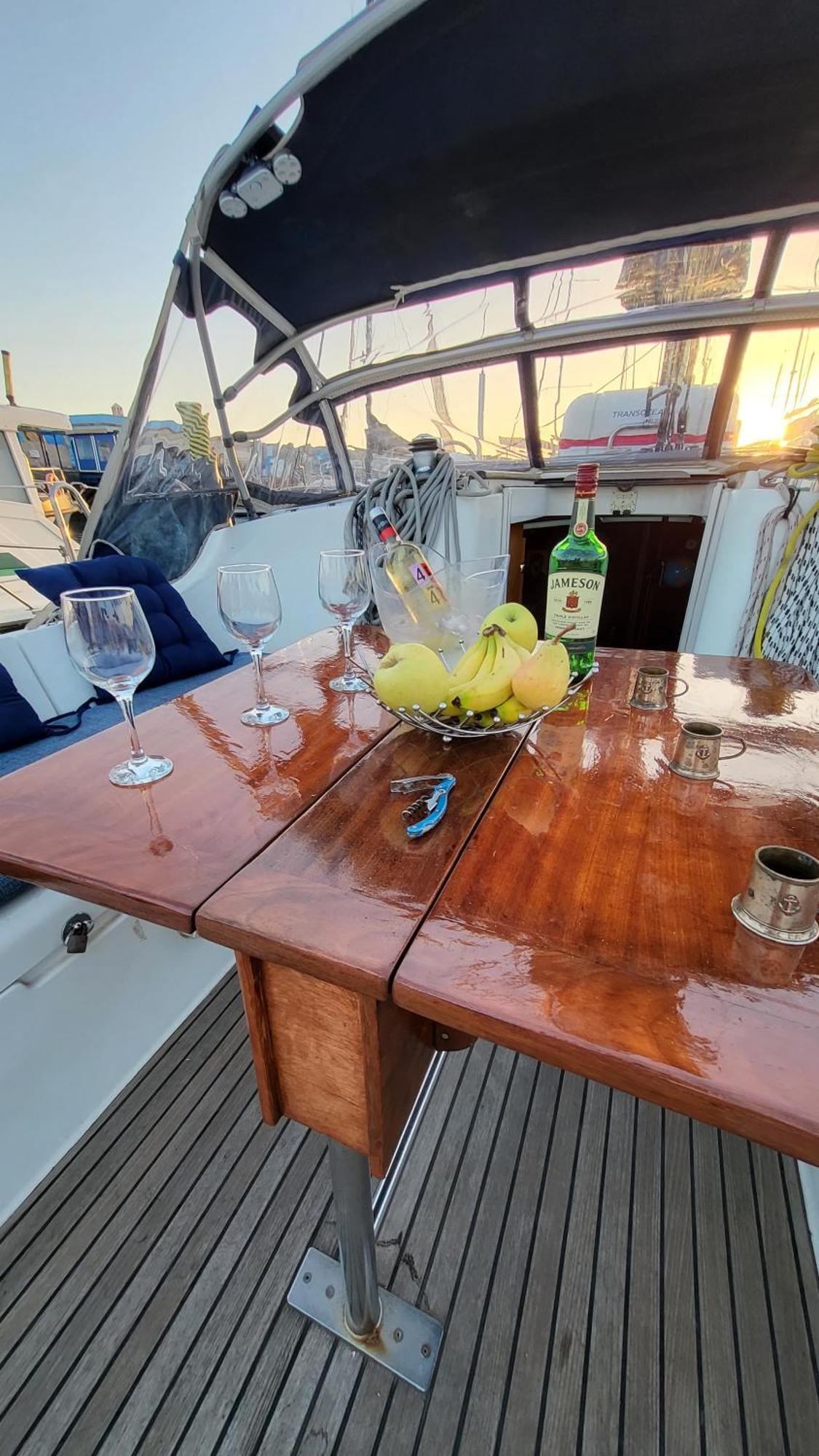 拉斯加莱塔斯 Yacht Oceanis Clipper酒店 外观 照片